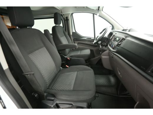 Ford Transit Custom 2.0 TDCI L2H2 | Dubbele Cabine | Airco | Cruise | 2800KG Trekgew. | Trekhaak | Parkeersens. ActivLease financial lease