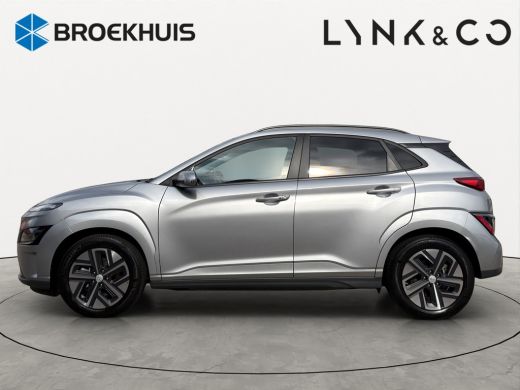 Hyundai Kona EV Pure 64 kWh | Apple Carplay/Android Auto | Camera | Stoelverwarming | Cruise Control | ActivLease financial lease