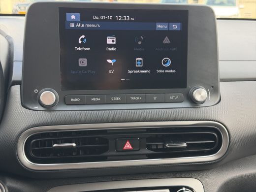 Hyundai Kona EV Pure 64 kWh | Apple Carplay/Android Auto | Camera | Stoelverwarming | Cruise Control | ActivLease financial lease