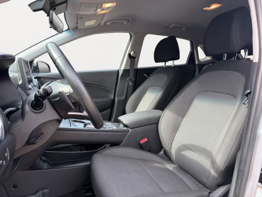Hyundai Kona EV Pure 64 kWh | Apple Carplay/Android Auto | Camera | Stoelverwarming | Cruise Control | ActivLease financial lease