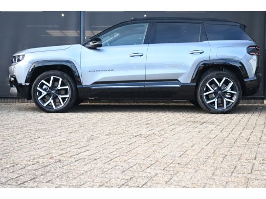 Jeep Compass First Edition 74 kWh 100%SOH! Tot 8 Jaar Garantie! | Premium + Convenience Pack | Warmtepomp | El... ActivLease financial lease