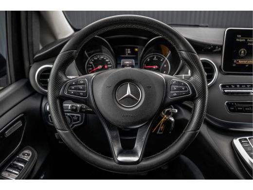 Mercedes-Benz V-Klasse V 250 BlueTEC | Automaat | 360&deg; Camera | Leder | Burmester | Elekt.schuifdeur L+R | Climatronic |... ActivLease financial lease