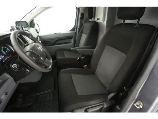 Opel Vivaro-e L2H1 75 kWh L2H1 | Snelladen | SOH 91% | Airco | Cruise | Camera | Carplay | Navi | Parkeersens. ActivLease financial lease