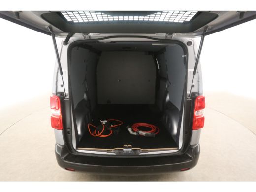 Opel Vivaro-e L2H1 75 kWh L2H1 | Snelladen | SOH 91% | Airco | Cruise | Camera | Carplay | Navi | Parkeersens. ActivLease financial lease