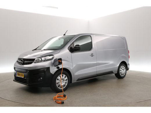 Opel Vivaro-e L2H1 75 kWh L2H1 | Snelladen | SOH 91% | Airco | Cruise | Camera | Carplay | Navi | Parkeersens. ActivLease financial lease