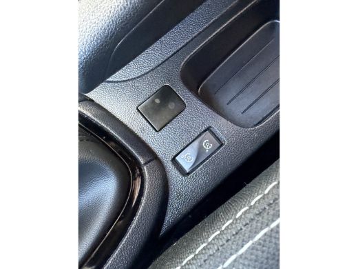 Renault Clio Estate 0.9 TCe Zen Airco | Cruise ActivLease financial lease