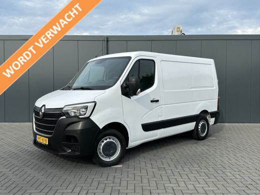Renault Master T35 2.3 dCi 135 PK / L1H1 / 1e EIGENAAR / TREKHAAK / AIRCO / NAVI / CRUISE / 2.500 KG AHG ActivLease financial lease