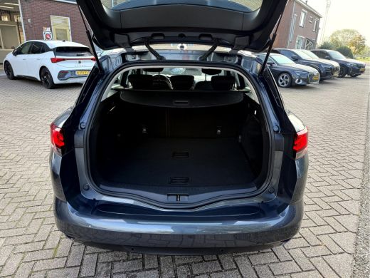Renault M&eacute;gane Estate Estate 1.3 TCe 140pk Business NL. Auto, Camera, App Connect, ActivLease financial lease