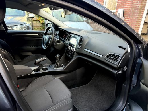 Renault M&eacute;gane Estate Estate 1.3 TCe 140pk Business NL. Auto, Camera, App Connect, ActivLease financial lease