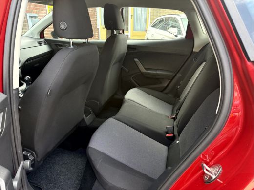 Seat Ibiza 1.0 MPI Reference Airco, Stoelverwarming, Cruise Controll ActivLease financial lease