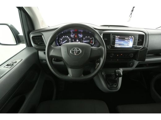 Toyota ProAce 2.0 D-4D 145PK L2H1 | Airco | Cruise | Carplay | 3 Zits | Parkeersens. ActivLease financial lease