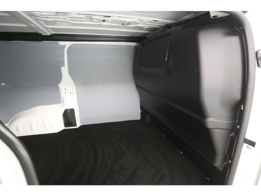 Toyota ProAce 2.0 D-4D 145PK L2H1 | Airco | Cruise | Carplay | 3 Zits | Parkeersens. ActivLease financial lease
