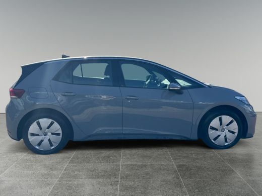 Volkswagen ID.3 Pro Business 58 kWh 204pk 'App-Connect' draadloos | Parkeersensoren voor en achter | Adaptive Cru... ActivLease financial lease