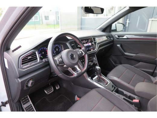 Volkswagen T-Roc 1.5 TSI 150pk DSG Sport Business R-Line Keyless, LED,Camera, Virtual cockpit,Navigatie, Stoelverw... ActivLease financial lease