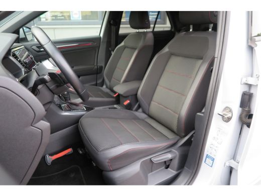 Volkswagen T-Roc 1.5 TSI 150pk DSG Sport Business R-Line Keyless, LED,Camera, Virtual cockpit,Navigatie, Stoelverw... ActivLease financial lease