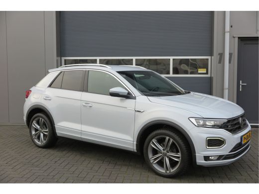 Volkswagen T-Roc 1.5 TSI 150pk DSG Sport Business R-Line Keyless, LED,Camera, Virtual cockpit,Navigatie, Stoelverw... ActivLease financial lease