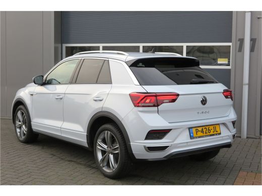 Volkswagen T-Roc 1.5 TSI 150pk DSG Sport Business R-Line Keyless, LED,Camera, Virtual cockpit,Navigatie, Stoelverw... ActivLease financial lease