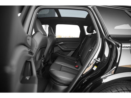 Audi Q6 e-tron S edition | Adaptive air suspension | Adaptive cruise control | Audi sound system ActivLease financial lease