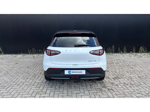 Geely E2 Ultra | 360&deg; Camera | Parkeersensoren Voor en Achter | Apple Carplay / Android Auto | Elektrische... ActivLease financial lease