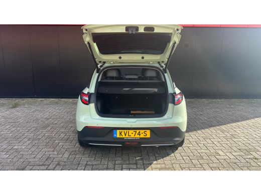 Geely E2 Ultra | 360&deg; Camera | Parkeersensoren Voor en Achter | Apple Carplay / Android Auto | Elektrische... ActivLease financial lease