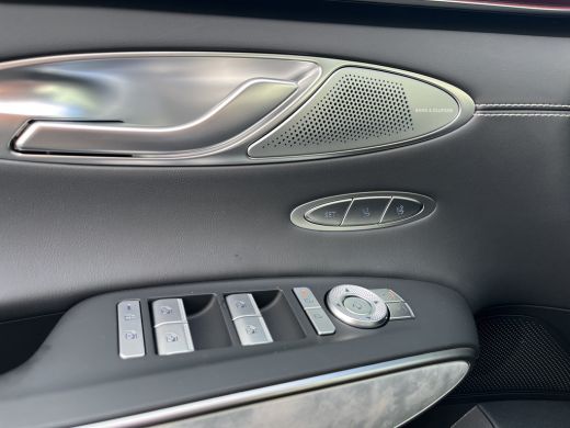 Genesis GV70 84kWh 490pk Luxury | BOMVOL! | 4WD |V2L | Panoramadak | Stoelverwarming- ventilatie | Nappa Leder... ActivLease financial lease
