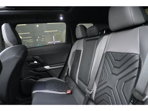 Jeep Compass First Edition 74 kWh Tot 8 Jaar Garantie! | Premium + Convenience Pack | Warmtepomp | Elektr. Sto... ActivLease financial lease