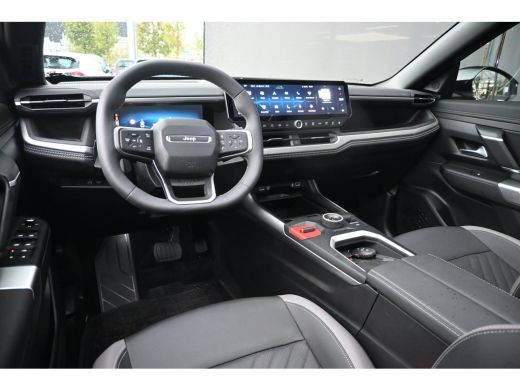 Jeep Compass First Edition 74 kWh Tot 8 Jaar Garantie! | Premium + Convience Pack | Schuif-/Kanteldak | Warmte... ActivLease financial lease