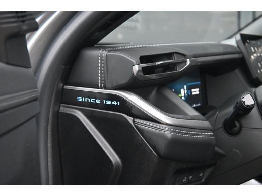 Jeep Compass First Edition 74 kWh Tot 8 Jaar Garantie! | Premium + Convience Pack | Schuif-/Kanteldak | Warmte... ActivLease financial lease