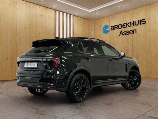 Lynk & Co 01 More | Panoramadak | 360 camera | Stoel + Stuurverwarming |Adaptieve cruise control | BLIS | ActivLease financial lease
