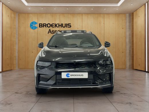 Lynk & Co 01 More | Panoramadak | 360 camera | Stoel + Stuurverwarming |Adaptieve cruise control | BLIS | ActivLease financial lease