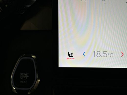 Lynk & Co 01 More | Panoramadak | 360 camera | Stoel + Stuurverwarming |Adaptieve cruise control | BLIS | ActivLease financial lease