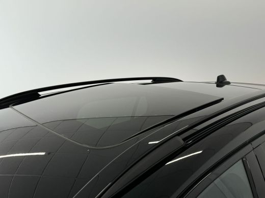 Lynk & Co 01 More | Panoramadak | 360 camera | Stoel + Stuurverwarming |Adaptieve cruise control | BLIS | ActivLease financial lease
