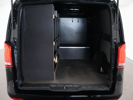 Mercedes-Benz Vito 114 CDI L2 + 19 INCH | SPOILERPAKKET | SIDEBARS | LED | APPLE CARPLAY | CAMERA | STOELVERWARMING ActivLease financial lease