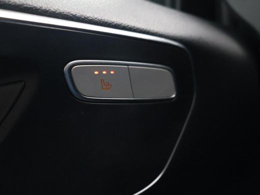 Mercedes-Benz Vito 114 CDI L2 + 19 INCH | SPOILERPAKKET | SIDEBARS | LED | APPLE CARPLAY | CAMERA | STOELVERWARMING ActivLease financial lease