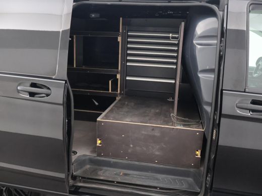Mercedes-Benz Vito 114 CDI L2 + 19 INCH | SPOILERPAKKET | SIDEBARS | LED | APPLE CARPLAY | CAMERA | STOELVERWARMING ActivLease financial lease