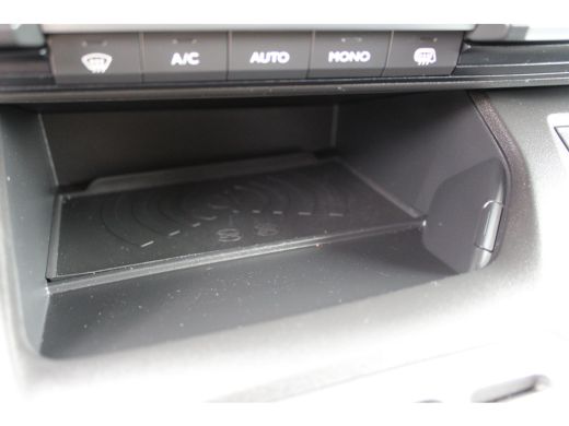 Opel Combo 1.5 130 PK Carplay / 16" LMV / Camera / Navigatie |  10'' HD Radio NAV & DAB+ incl. Apple Carplay... ActivLease financial lease