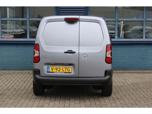 Opel Combo 1.5 130 PK Carplay / 16" LMV / Camera / Navigatie |  10'' HD Radio NAV & DAB+ incl. Apple Carplay... ActivLease financial lease