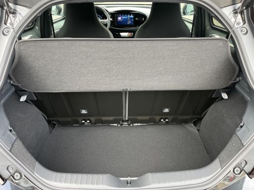 Toyota Aygo Hybrid 115 pulse | Tarragon met zwart dak | Easy Pack | Nieuw uit voorraad leverbaar | ActivLease financial lease