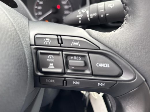 Toyota Yaris 1.5 Hybrid 115 Active | Carplay/AndroidAuto | Achteruitrij camera | Lichtmetalen velgen | ActivLease financial lease