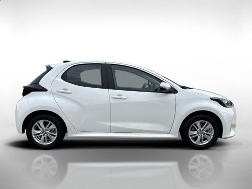 Toyota Yaris 1.5 Hybrid 115 Active | Carplay/AndroidAuto | Achteruitrij camera | Lichtmetalen velgen | ActivLease financial lease