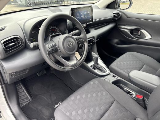 Toyota Yaris 1.5 Hybrid 115 Active | Carplay/AndroidAuto | Achteruitrij camera | Lichtmetalen velgen | ActivLease financial lease
