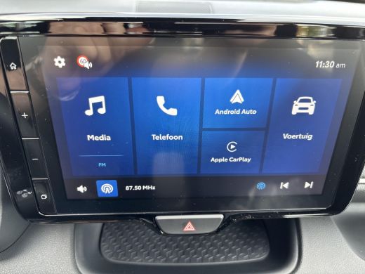 Toyota Yaris 1.5 Hybrid 115 Comfort | AppleCarplay / AndroidAuto | Achteruitrij camera | Airco | ActivLease financial lease