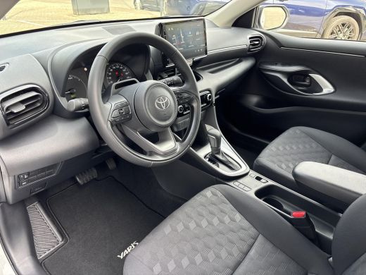 Toyota Yaris 1.5 Hybrid 115 Comfort | AppleCarplay / AndroidAuto | Achteruitrij camera | Airco | ActivLease financial lease