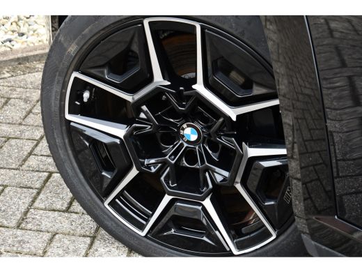 BMW XM PHEV 50e | Bowers & Wilkens | DA-Prof | BTW-auto | Massage | 360 ActivLease financial lease