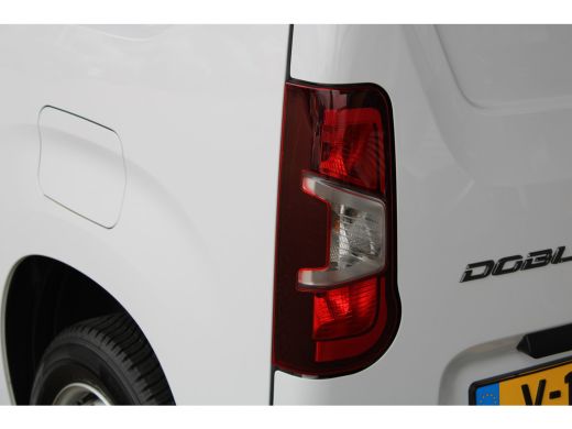 Fiat Dobl&ograve; 1.5D 100pk L1 650kg | Navigatie | Draadloos telefoon opladen | Achteruitrijcamera | Dode-hoekdete... ActivLease financial lease