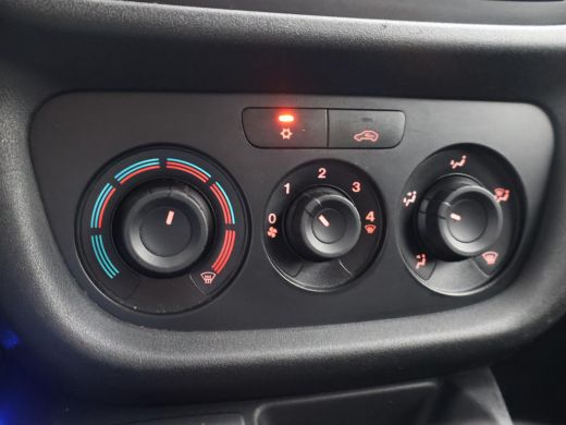 Fiat Dobl&ograve; Cargo 1.3 MJ ACTUAL EURO 6 + TREKHAAK | 17 INCH | AIRCO | BLUETOOTH ActivLease financial lease