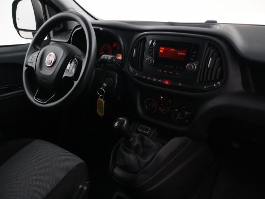 Fiat Dobl&ograve; Cargo 1.3 MJ ACTUAL EURO 6 + TREKHAAK | 17 INCH | AIRCO | BLUETOOTH ActivLease financial lease