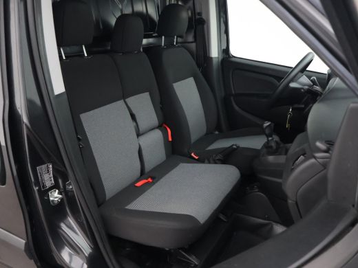 Fiat Dobl&ograve; Cargo 1.3 MJ ACTUAL EURO 6 + TREKHAAK | 17 INCH | AIRCO | BLUETOOTH ActivLease financial lease