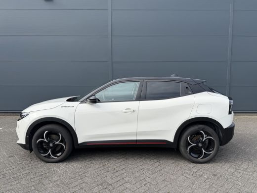 Alfa Romeo Junior 1.2 Turbo Hybrid Ibrida Speciale (Elektrische Klep - LED - Keyless Entry - Parkeersensoren V+A - ... ActivLease financial lease