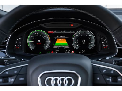 Audi Q8 55 TFSI e 290 kW / 394 pk tiptronic quattro Pro Line S | Adaptive air suspension sport | Adaptive... ActivLease financial lease